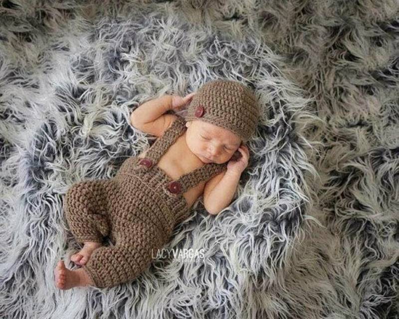 Neugeborenen Jungen Foto Outfit Gehäkelt, Baby Boy Romper Für Die Ersten Fotos Neugeborenen Jungen Foto Outfit Gehäkelt, Baby Boy Romper Für Die Ersten Fotos von ACreativeWanderer