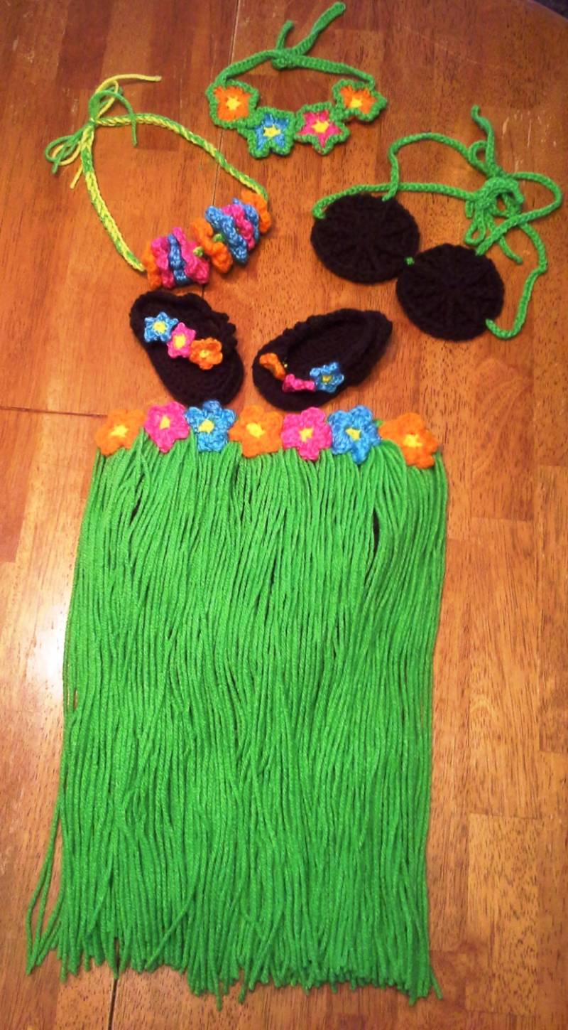 Gehäkelte Hawaiian Luau Outfit 5 Stück Set von ACrochetDesigns
