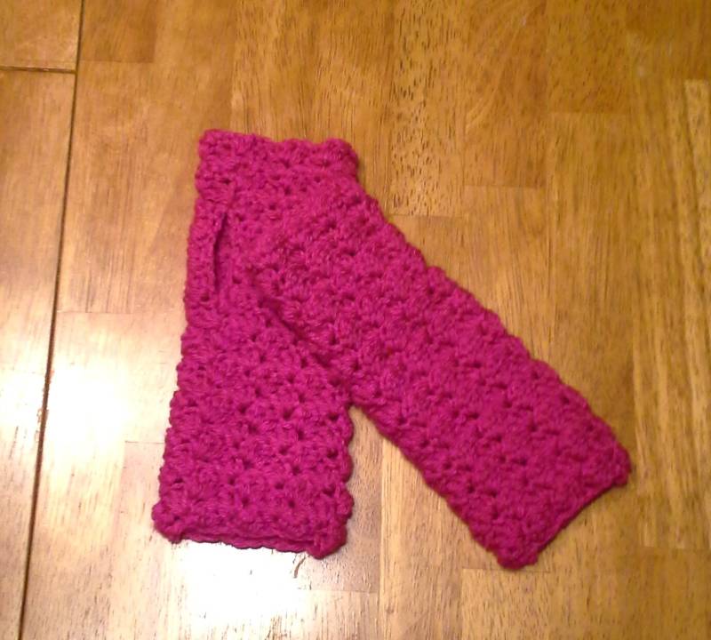 Geschwollene Shell Stitch Fingerlose Handschuhe von ACrochetDesigns