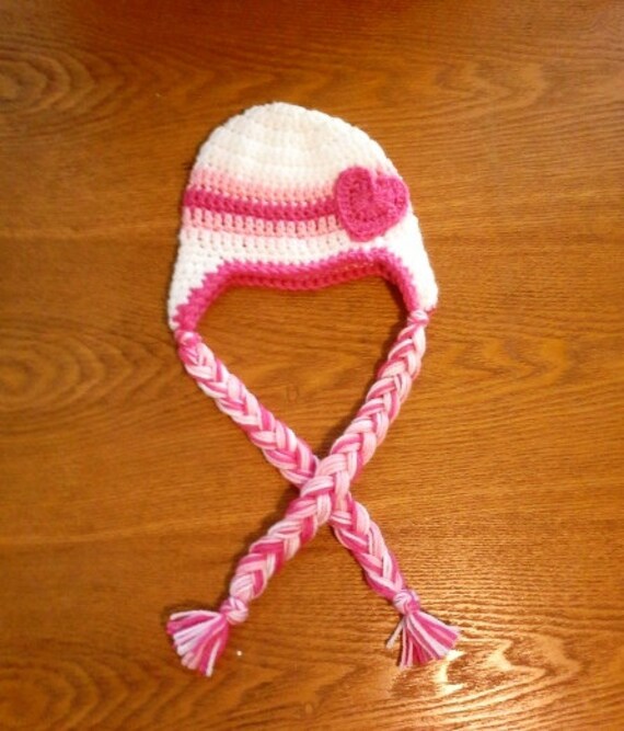 Valentin-Herz-Plüschmütze von ACrochetDesigns