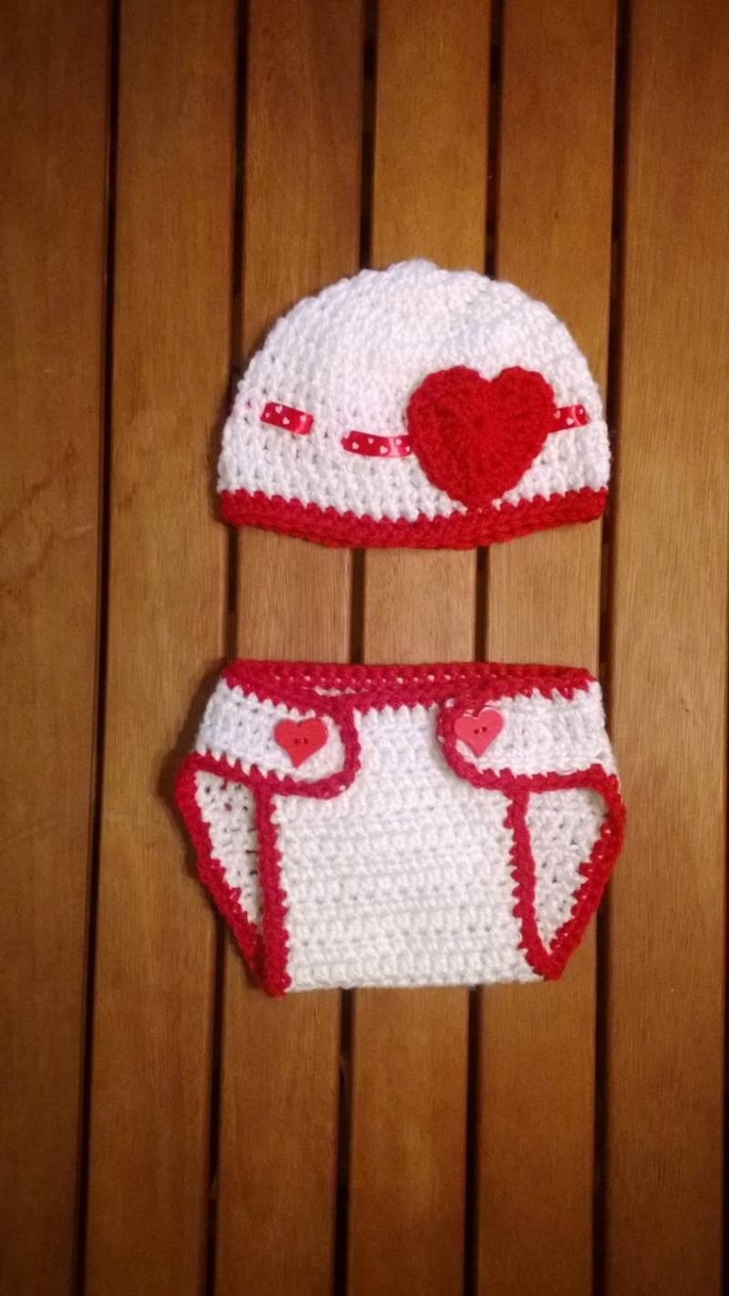 Valentinstag Baby Herz & Ribbon Set von ACrochetDesigns
