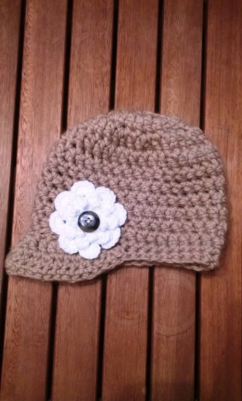 Weibliche Balloon Mütze von ACrochetDesigns