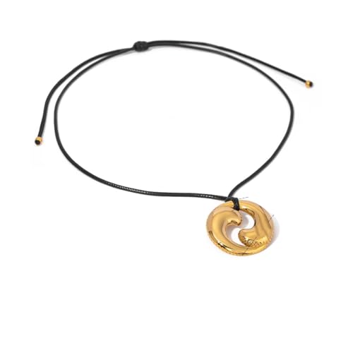 ADAJURI Minimalistische Wishbone Cord Halskette mit skulturellem Anhänger für Frauen | Hypoallergener 18K vergoldeter Edelstahl Chunky Statement Anhänger Halskette | Verstellbares schwarzes Choker im ADAJURI Minimalistische Wishbone Cord Halskette mit skulturellem Anhänger für Frauen | Hypoallergener 18K vergoldeter Edelstahl Chunky Statement Anhänger Halskette | Verstellbares schwarzes Choker im von ADAJURI