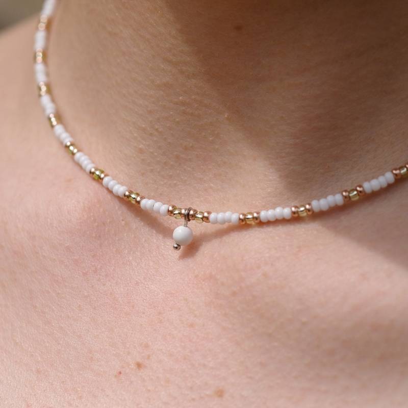 Halskette Boho Perlenkette "Howlith" von ADHDPopupStore