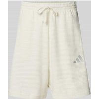 ADIDAS SPORTSWEAR Shorts mit Strukturmuster und Label-Stitching in Offwhite, Größe XXL ADIDAS SPORTSWEAR Shorts mit Strukturmuster und Label-Stitching in Offwhite, Größe XXL von ADIDAS SPORTSWEAR