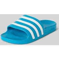 ADIDAS SPORTSWEAR Slides mit labeltypischen Streifen Modell 'ADILETTE AQUA' in Ocean, Größe 38 ADIDAS SPORTSWEAR Slides mit labeltypischen Streifen Modell 'ADILETTE AQUA' in Ocean, Größe 38 von ADIDAS SPORTSWEAR