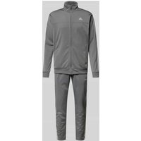 ADIDAS SPORTSWEAR Tapered Leg Sweatanzug mit Label-Stitching in Mittelgrau, Größe S ADIDAS SPORTSWEAR Tapered Leg Sweatanzug mit Label-Stitching in Mittelgrau, Größe S von ADIDAS SPORTSWEAR
