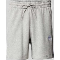 ADIDAS SPORTSWEAR Sweatshorts mit Label-Stitching in Hellgrau Melange, Größe L von ADIDAS SPORTSWEAR