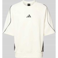 ADIDAS SPORTSWEAR T-Shirt mit Logo und Rundhalsausschnitt in Offwhite, Größe XXL ADIDAS SPORTSWEAR T-Shirt mit Logo und Rundhalsausschnitt in Offwhite, Größe XXL von ADIDAS SPORTSWEAR