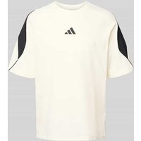 ADIDAS SPORTSWEAR T-Shirt mit Logo und Rundhalsausschnitt in Offwhite, Größe XXL ADIDAS SPORTSWEAR T-Shirt mit Logo und Rundhalsausschnitt in Offwhite, Größe XXL von ADIDAS SPORTSWEAR