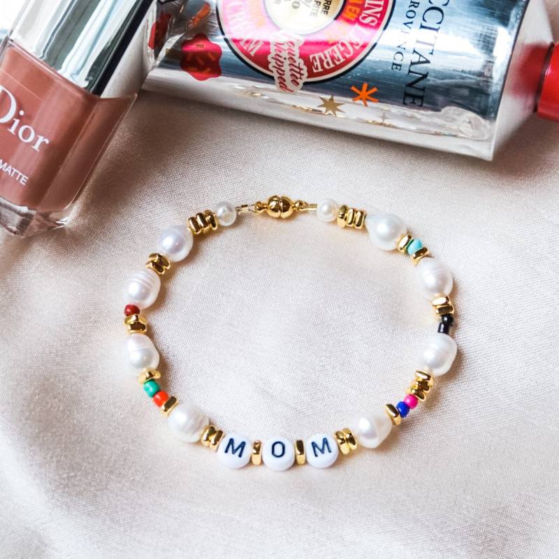Personalisiertes Perlen-Namensarmband Benutzerdefinierte Erstes Freundschaftsgeschenk von adoreatelierberlin