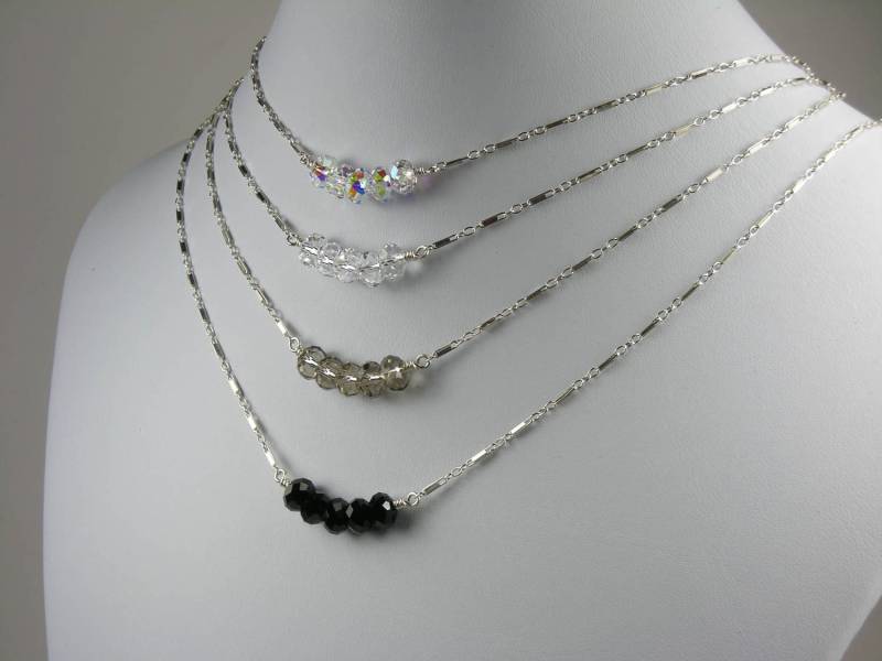 Minimalist Halsketten Von Swarovski-Kristallen, Clear Ab, Clear, Smokey Grey, Jet Black von ADORNMENTSCOLLECTION