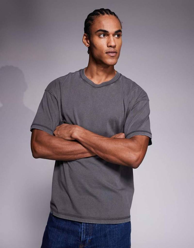 ADPT - Oversize-T-Shirt in verwaschenem Grau von ADPT