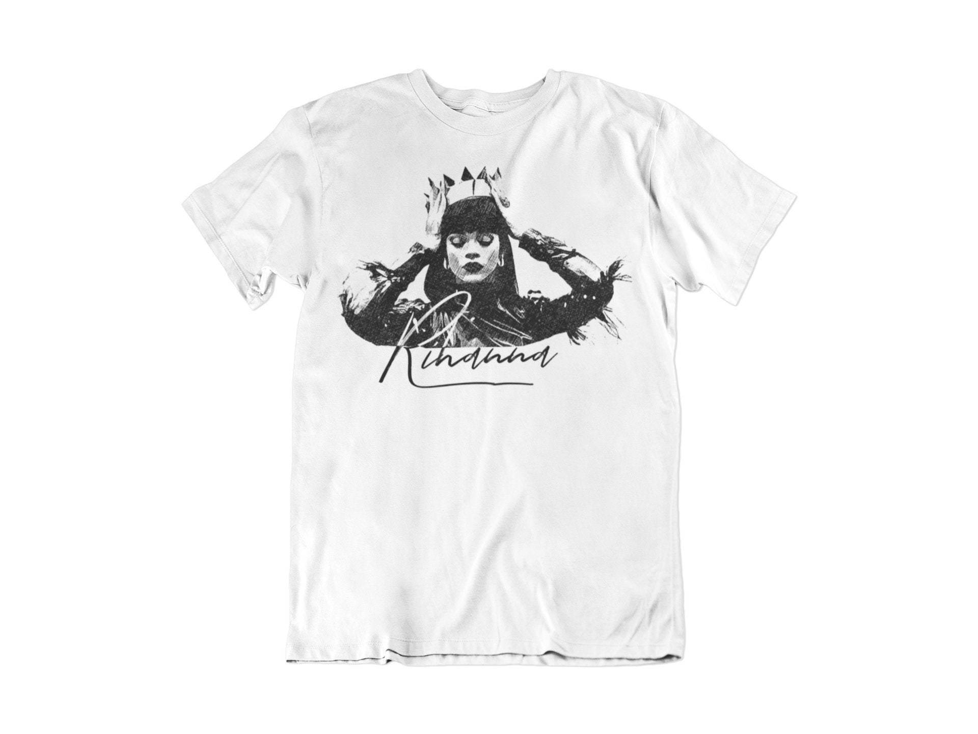 Rihanna Tshirt - Fan Merch T-Shirt Rihanna Tshirt - Fan Merch T-Shirt von ADZdesigns
