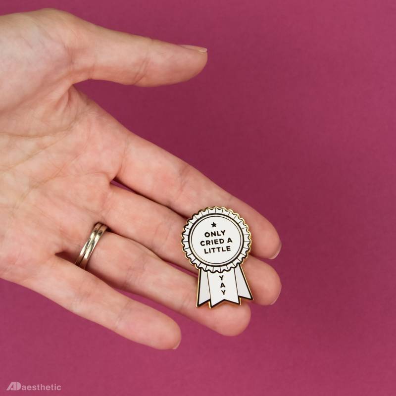 Emo Award Emaille Anstecknadel Emo Award Emaille Anstecknadel von ADaesthetic