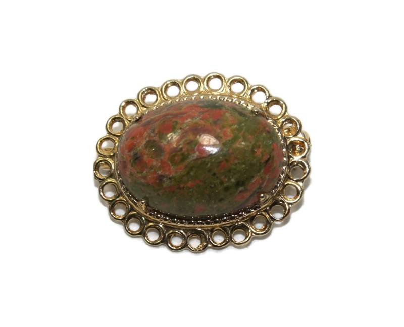 Vintage Oval Grüne Und Rote Unakit Cabochon Mit Gold Tone Rahmen Brosche von ADreamersCarnival