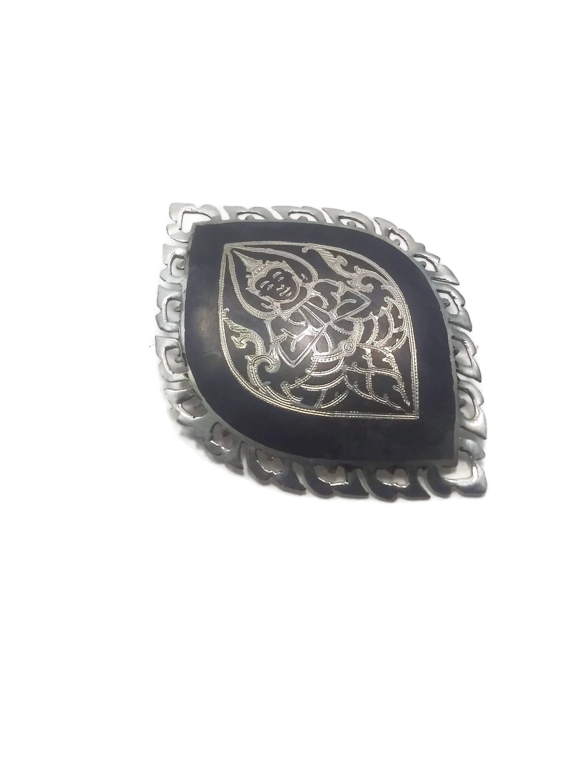 Vintage Siam Sterling Silber Niello Ware Bild Von Thepanom Brosche. Mit Gepunzt von ADreamersCarnival