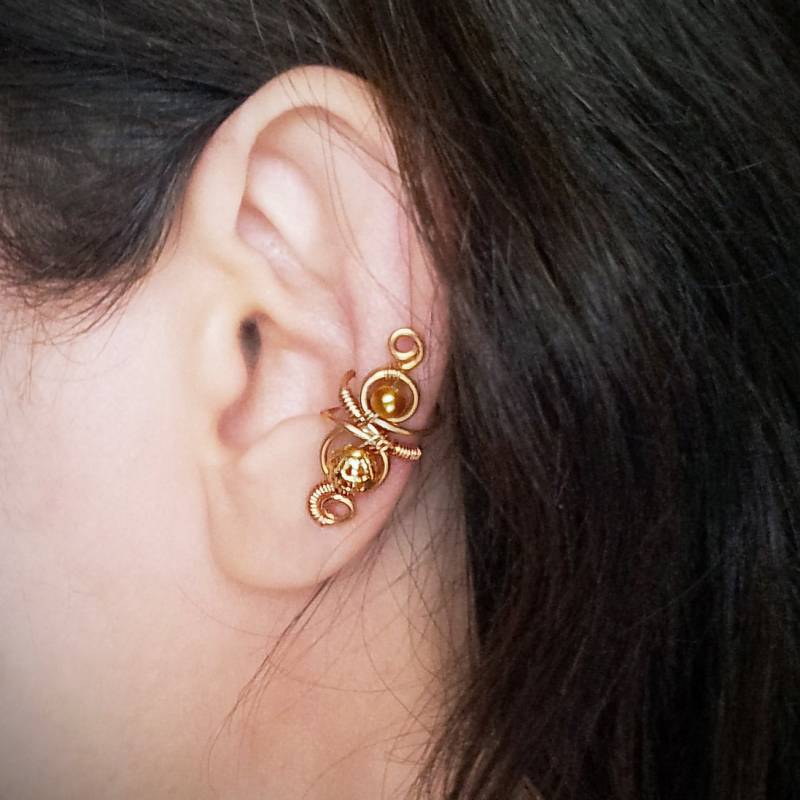 Süße Gold Ohrmanschette Kein Piercing Trendy Slip-On, Handgemachtes Spezielles Geschenk Für Sie, Eleganter Und Stilvoller Schmuck von AEHandmadeJewellery