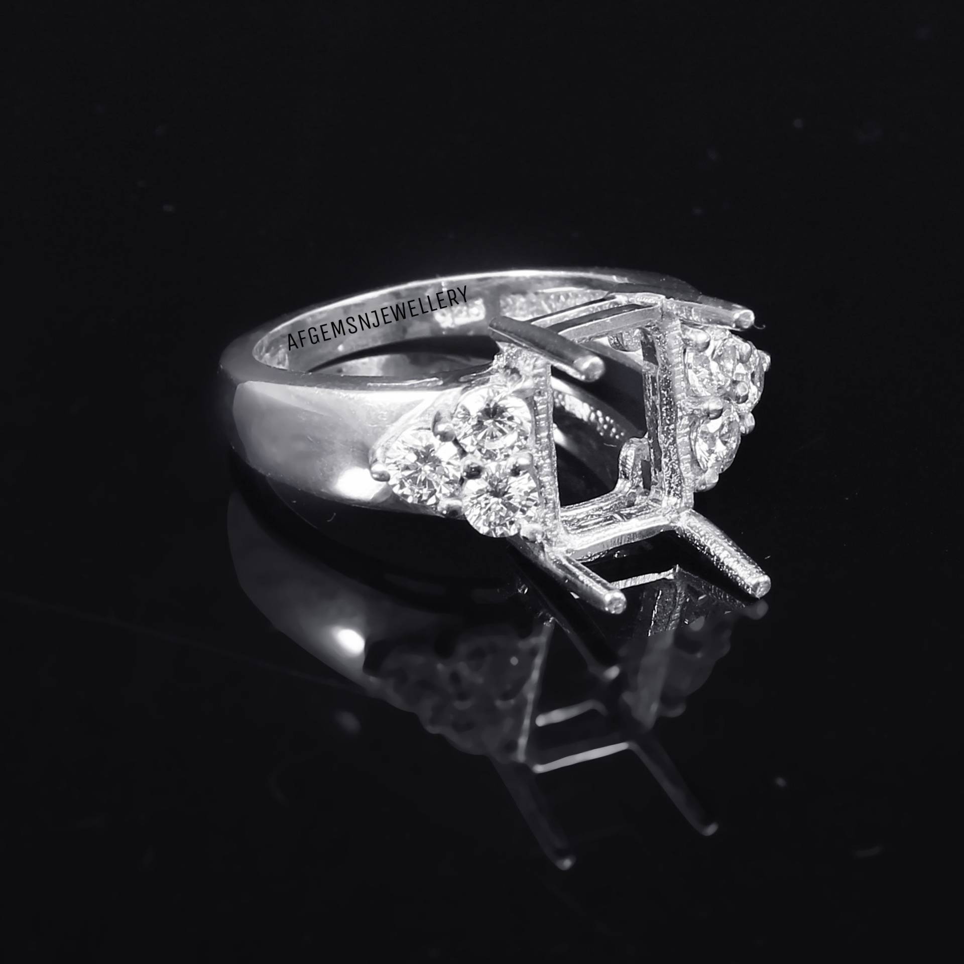 7x10 Mm Smaragd Schliff Ring-Ohne Hauptstein Ring-925 Sterling Silber Ring-7x10Mm Oktagon Fassungsring 7x10 Mm Smaragd Schliff Ring-Ohne Hauptstein Ring-925 Sterling Silber Ring-7x10Mm Oktagon Fassungsring von AFGEMSNJEWELLERY