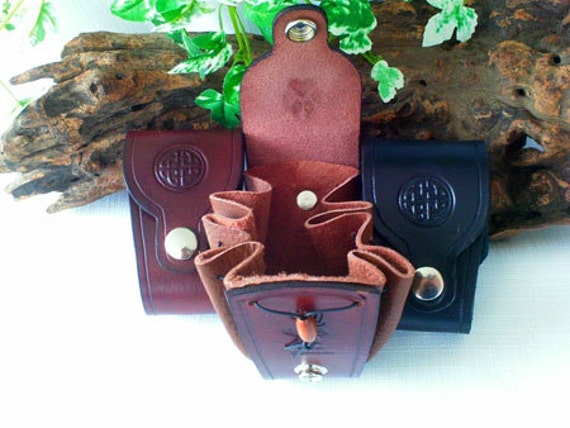 Expanding Gürteltasche Total Handgefertigt Expanding Gürteltasche Total Handgefertigt von AFinlayCrafts