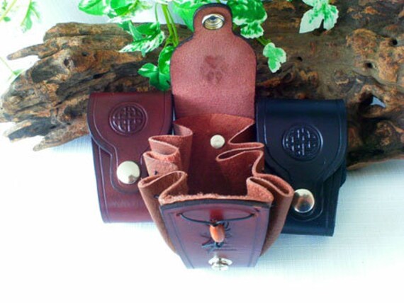 Expanding Gürteltasche Total Handgefertigt Expanding Gürteltasche Total Handgefertigt von AFinlayCrafts