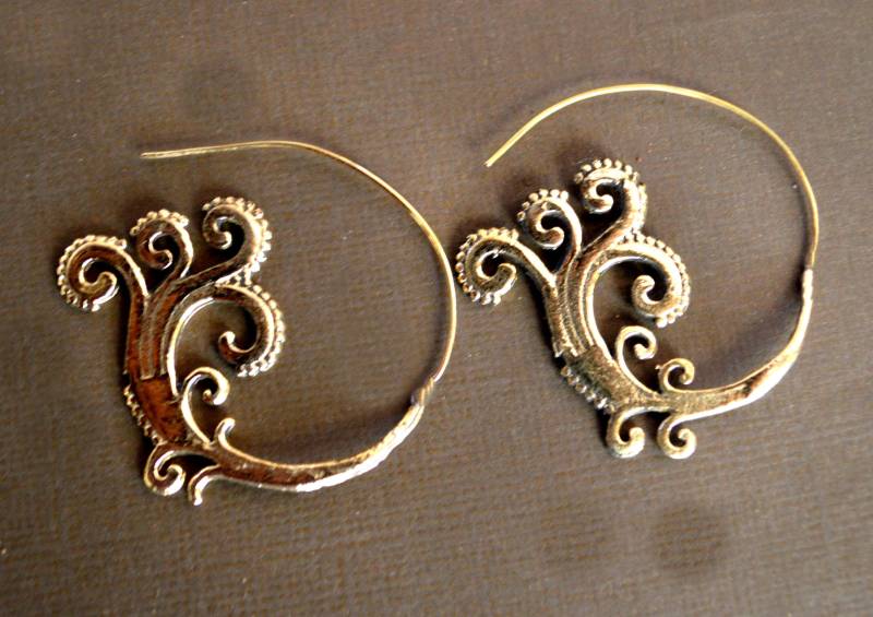 Boho Messing Spirale Ohrringe Filigrane Coachella Schmuck von AHAAVI