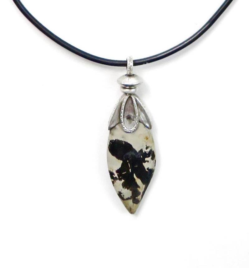 Anhänger "Porzellanit & Silber' von AHASschmuckdesign