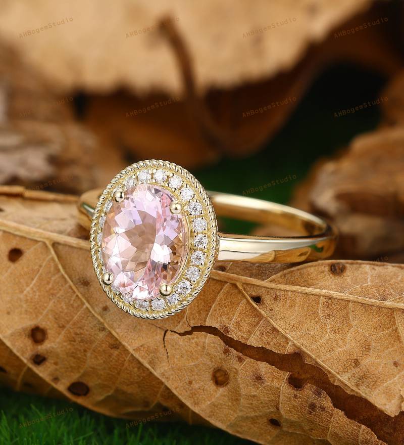 Brillant 7 X 9 Mm Oval Cut Pink Morganit Verlobungsring, 14K Solid Gold Brilliant Halo Twist Seil Hochzeit Versprechen Ring, Fine Jewelry von AHBogemStudio
