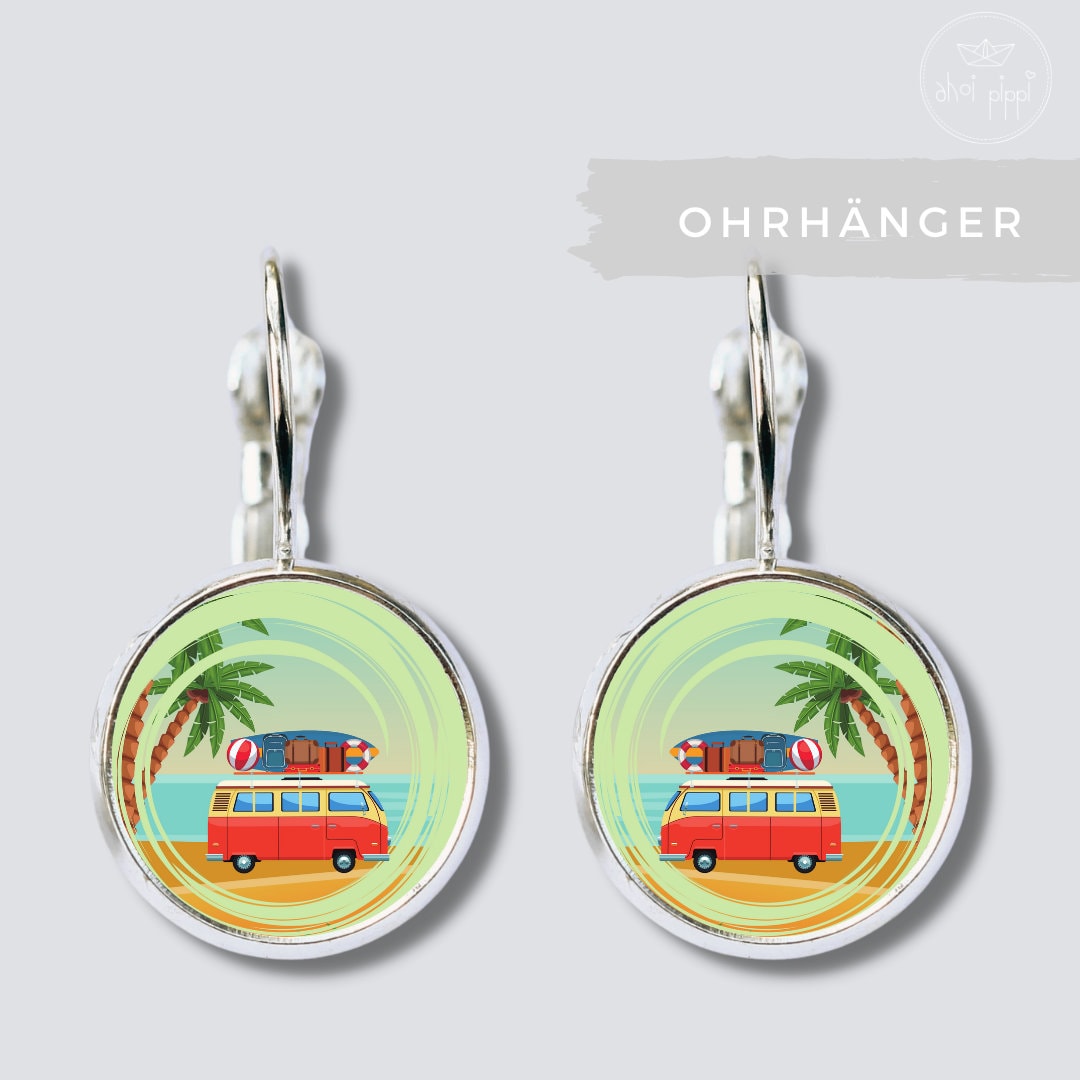 Ohrringe/Ohrhänger Mit Campingbus Und Surfbrett Für Mädchen - Perfekt Als Geschenk Zum Geburtstag, Zur Einschulung, Zu Weihnachten Etc Ohrringe/Ohrhänger Mit Campingbus Und Surfbrett Für Mädchen - Perfekt Als Geschenk Zum Geburtstag, Zur Einschulung, Zu Weihnachten Etc von AHOIPippi
