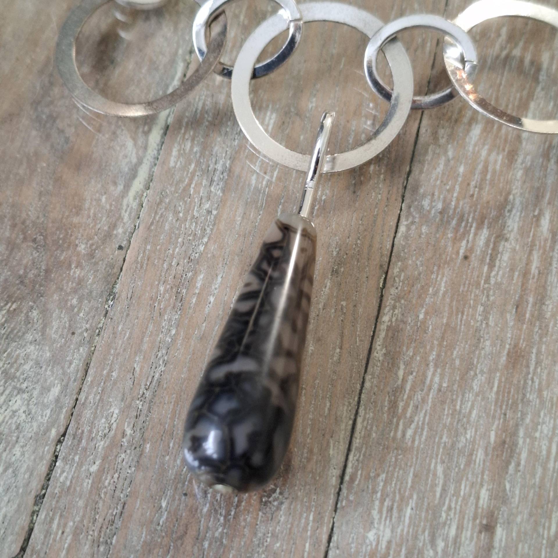 Achat Tropfen Als Kettenanhänger, Großer in Tropfenform, Braun - Schwarzer Anhänger, Braun-Schwarzer Stein Tropfenform von AHeinzeGoldschmiedin