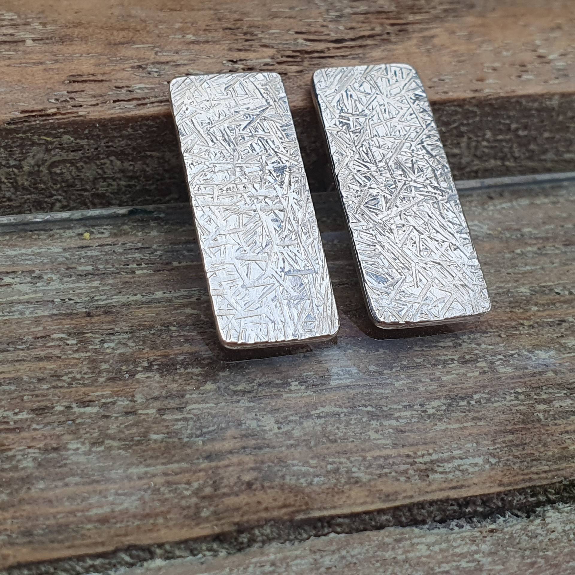 Längliche Ohrstecker Mit Struktur, Silberohrstecker , Längliche von AHeinzeGoldschmiedin