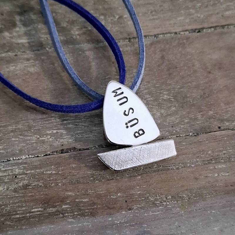 Schiff Oder Boot Mit Der Aufschrift Büsum, Erinnerung Büsum von AHeinzeGoldschmiedin