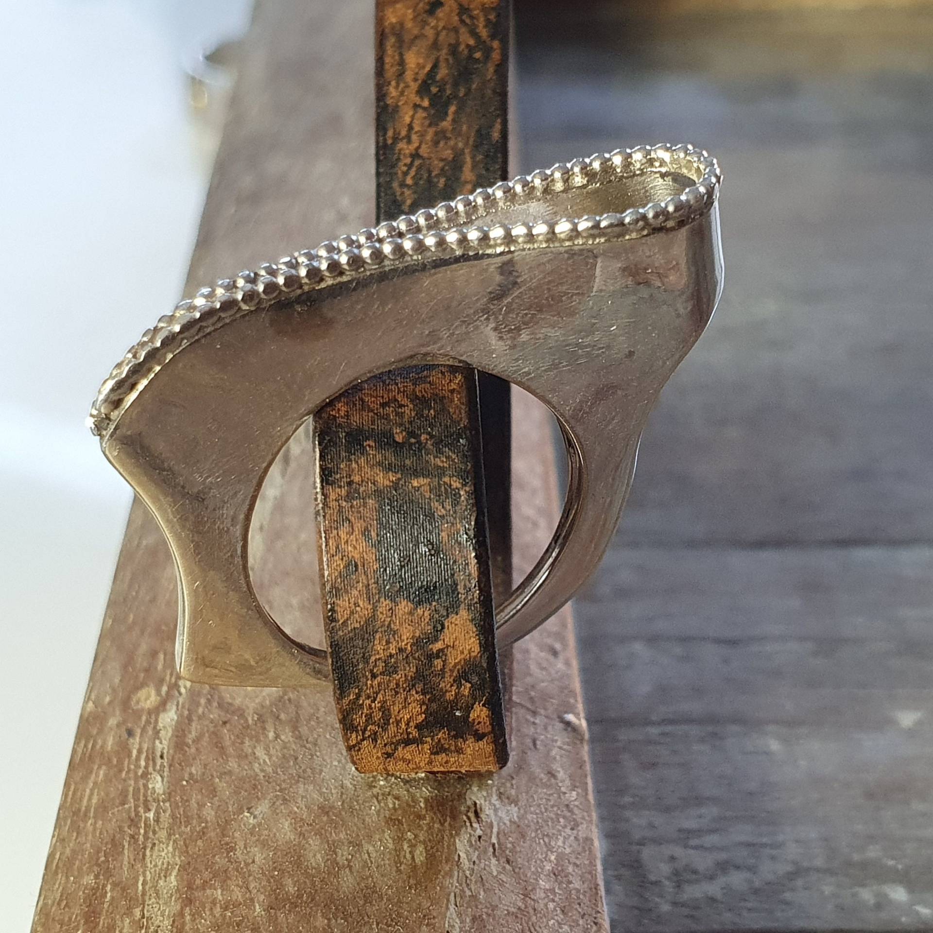 Zwei Finger Ring Aus Sterling Silber, 925/00, Silberring Mit Einer Außergewöhnliche Form, Geschwungener Silberring, Einzelstück von AHeinzeGoldschmiedin