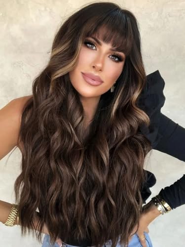 AISI QUEENS Braune Perücke mit Pony für Damen, lang, gewellt, braune Highlights, lockige, gewellte synthetische Perücken für Mädchen, den täglichen Gebrauch AISI QUEENS Braune Perücke mit Pony für Damen, lang, gewellt, braune Highlights, lockige, gewellte synthetische Perücken für Mädchen, den täglichen Gebrauch von AISI QUEENS