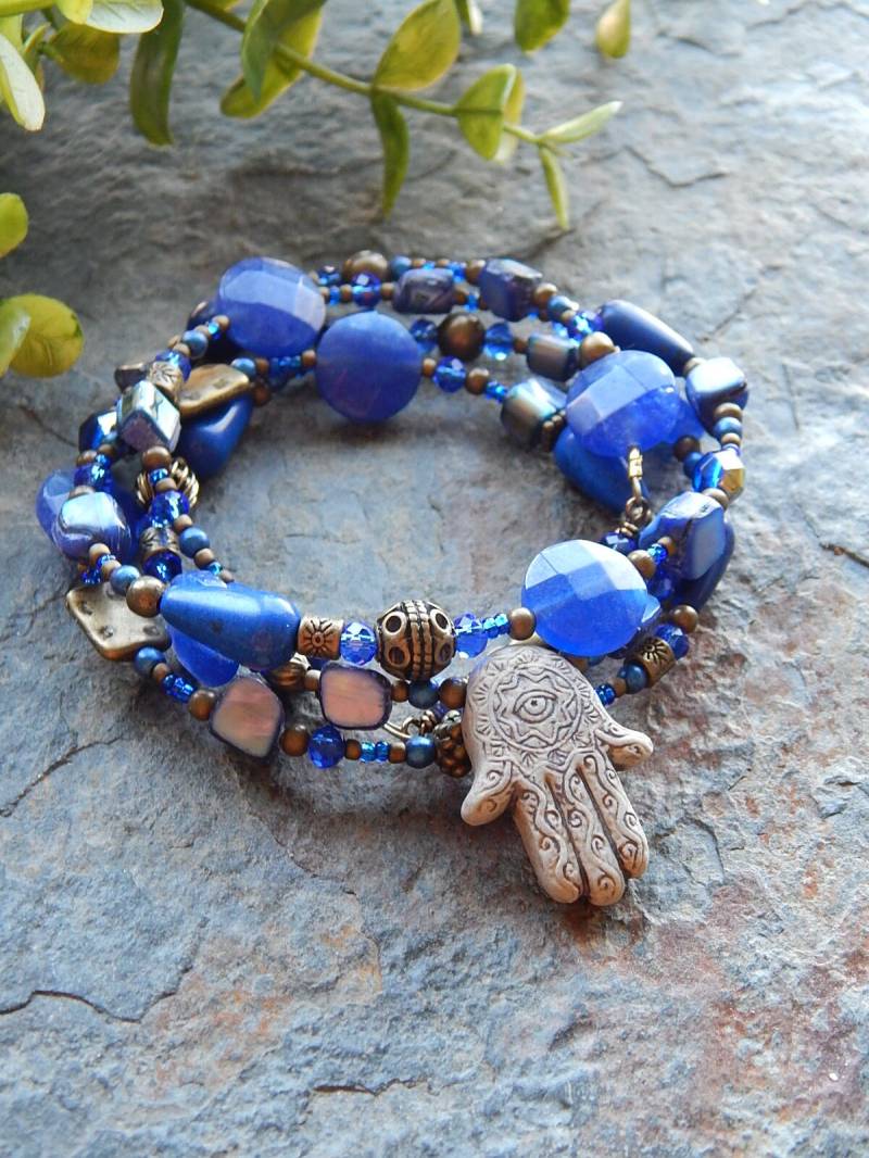 Kobaltblaues Armband - Hamsa Wickelarmband Boho Stil Halskette Keramik Hand Der Fatima Cabrio Wickelschmuck Blaubeerquarz von AJBcreations