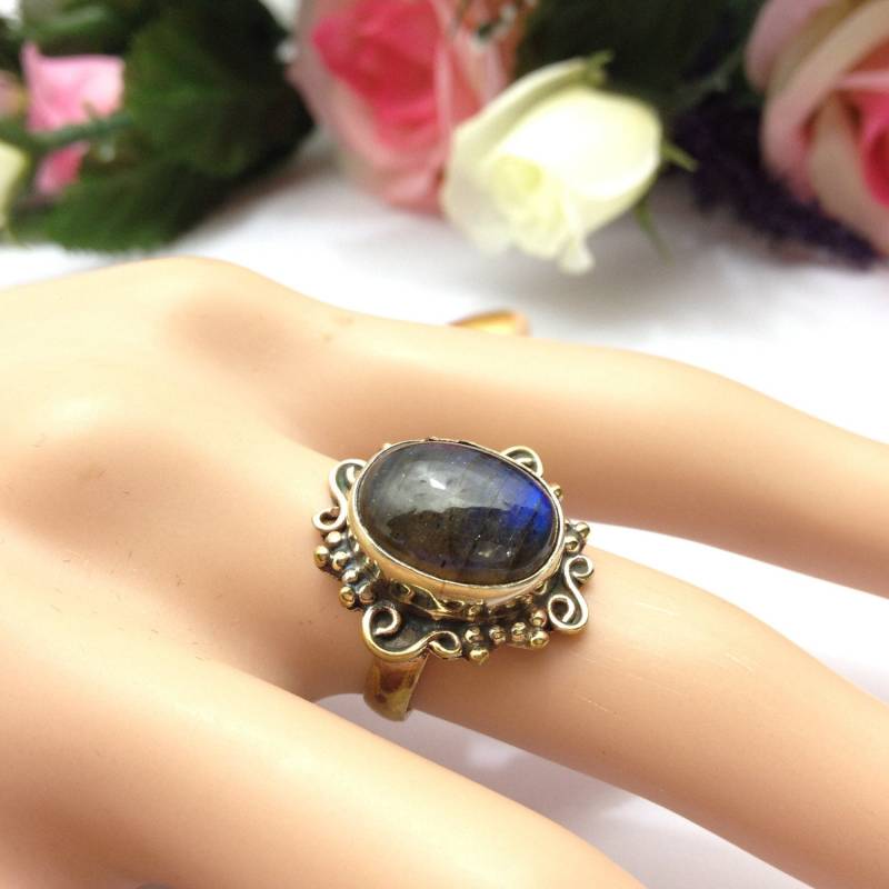 Natürliche Labradorit Edelstein Ring Größe L, Antikes Vergoldetes Messing Schmuck von AJFashionsStore