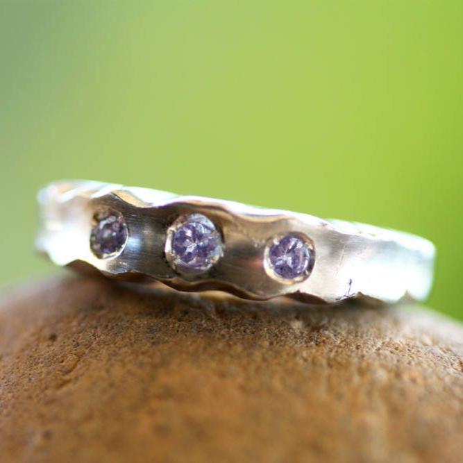 Handgemachte Tansanit Sterlingsilber Ring Vintage Style Statement Ring von AJewelryConcept