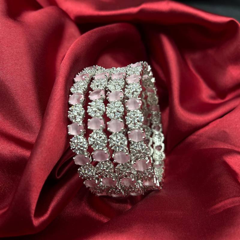 Rosa Stein Cz Kristall Armband Versilberter Hochzeitsarmreif Rosa Stein Cz Kristall Armband Versilberter Hochzeitsarmreif von AKDiamondJewellers