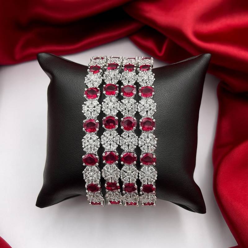 Rubin Cz Tennis Armband Silberfarbener Brautschmuck Rubin Cz Tennis Armband Silberfarbener Brautschmuck von AKDiamondJewellers