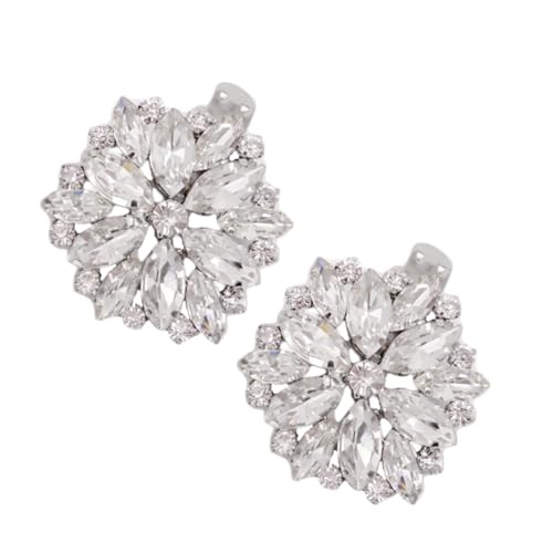 AKOOSY 1 Paar Blumige Schuhclips Abnehmbare Strass Schnallen für Damen Glänzende Schuhdekoration für Hochzeit Party Alltag Teiliges Set AKOOSY 1 Paar Blumige Schuhclips Abnehmbare Strass Schnallen für Damen Glänzende Schuhdekoration für Hochzeit Party Alltag Teiliges Set von AKOOSY