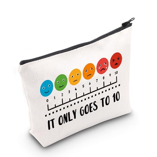 AKTAP Lustige Make-up-Tasche mit Aufschrift "It Only Goes to Ten" mit Reißverschluss, Schmerzspezialisten, Krankenschwestergeschenk, RN ER Schmerztherapie-Tasche, Tasche für Schmerzskalen, modisch von AKTAP