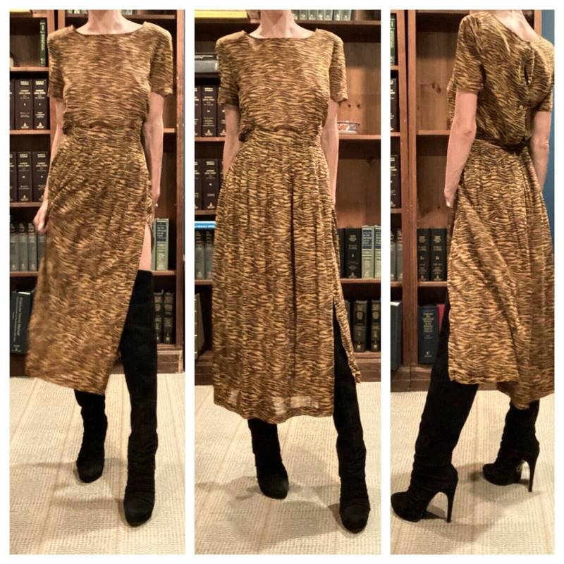 Vintage Carlisle Womens Midi Rock Und Boxy Top Koordinierende Kleid in Leopard Mit Schlitz Button-Down Back Avantgarde von AKZNYCNostalgia