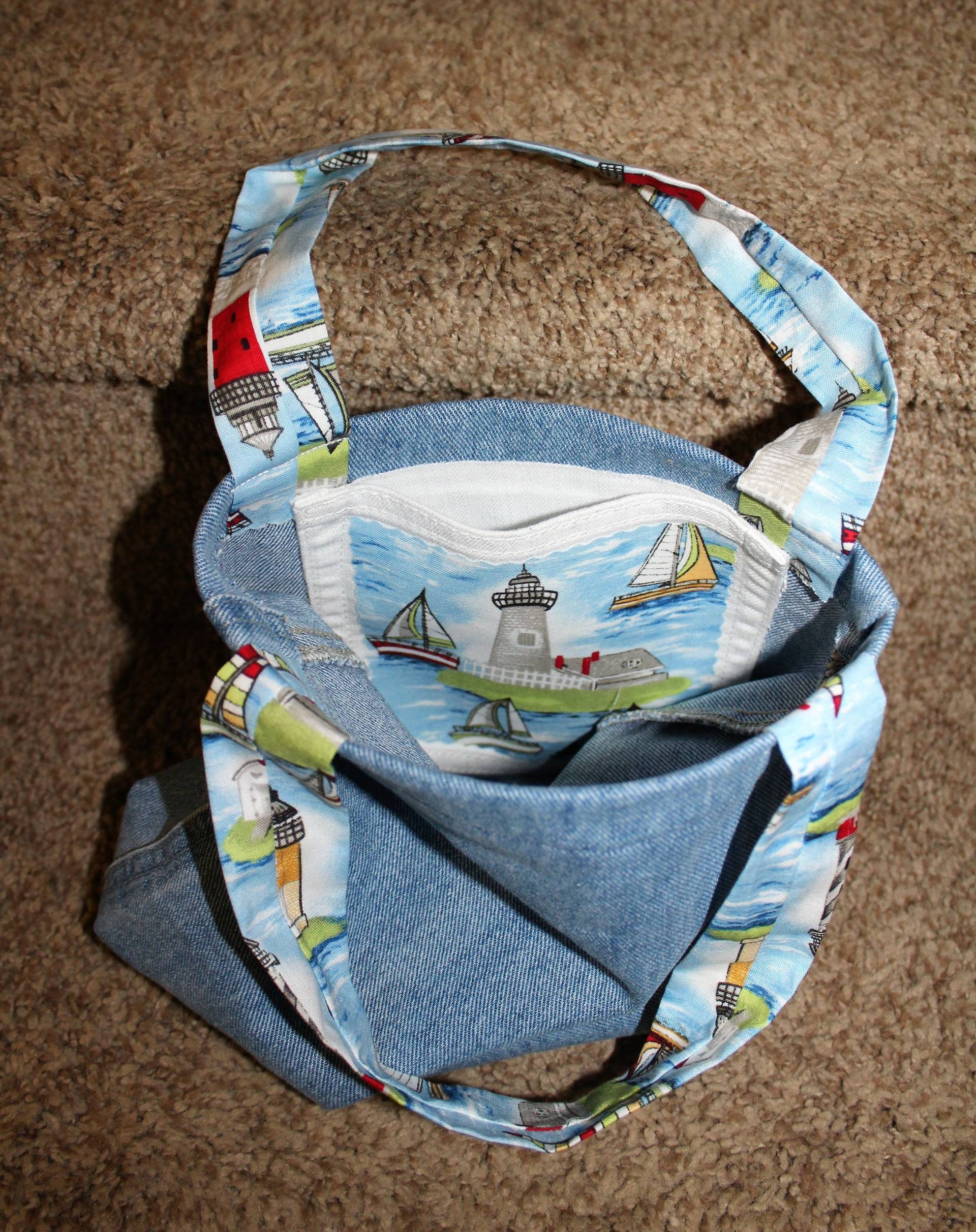 Leuchttürme Und Segelboote Jeansbeutel Leuchttürme Und Segelboote Jeansbeutel von AKeyForEveryDoor
