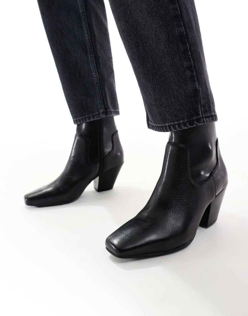 ALDO - Adwaodith - Ankle-Boots aus Leder in Schwarz mit niedrigem Absatz von ALDO