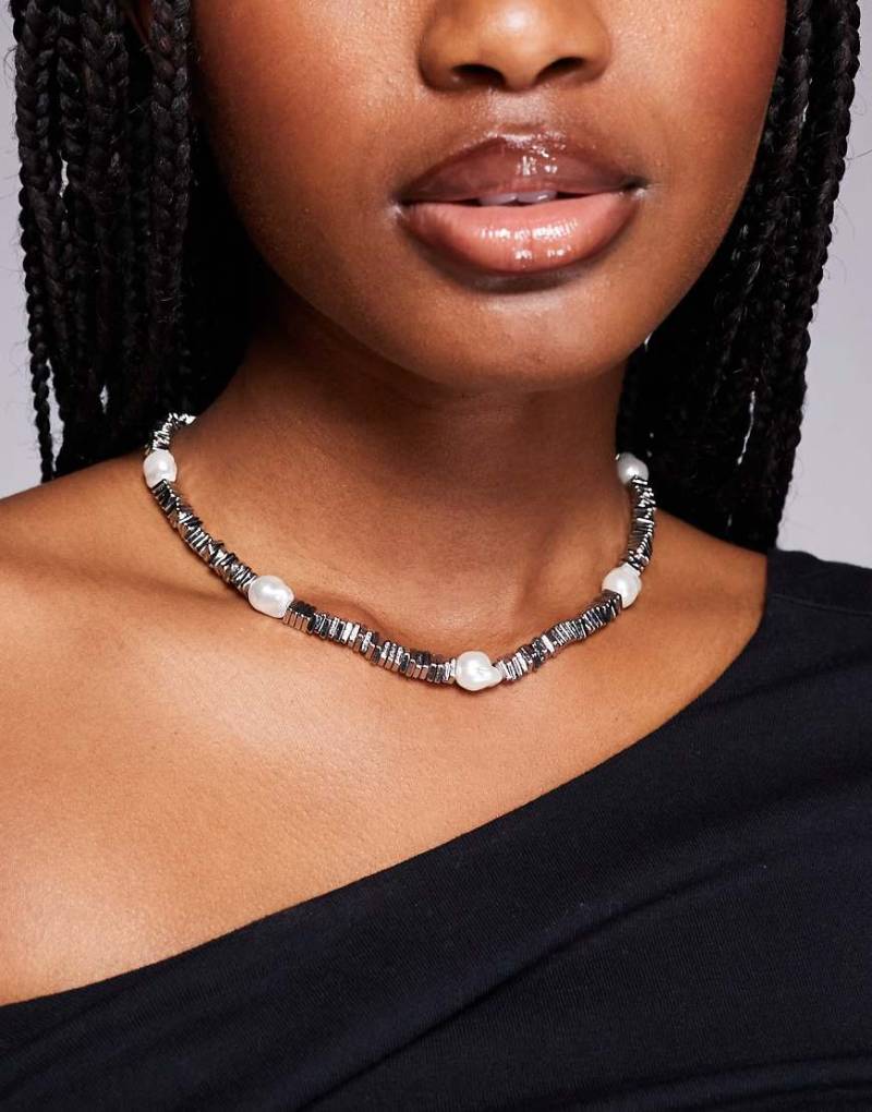 ALDO - Amelinna - Breite Halskette in Silberoptik mit Perlen-Goldfarben von ALDO