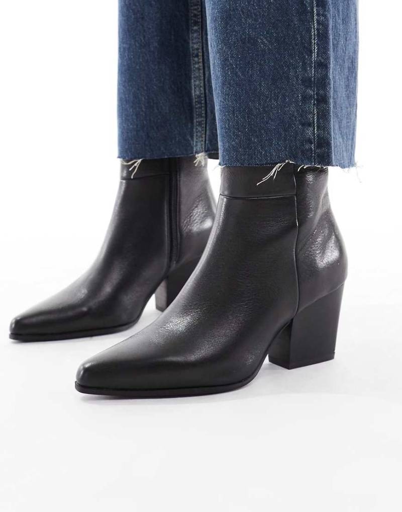 ALDO - Shanah - Stiefeletten aus schwarzem Leder mit Blockabsatz von ALDO