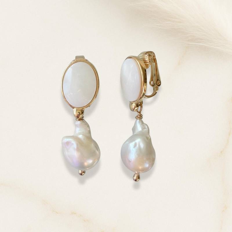 Clip Ohrringe Perlmutt Barockperle Alexie, Mit Oder Ohne Anhänger Tragbar, Elegant, Vielseitig Und Auch Als Brautschmuck Geeignet von ALESSANDRASCHMIDT1