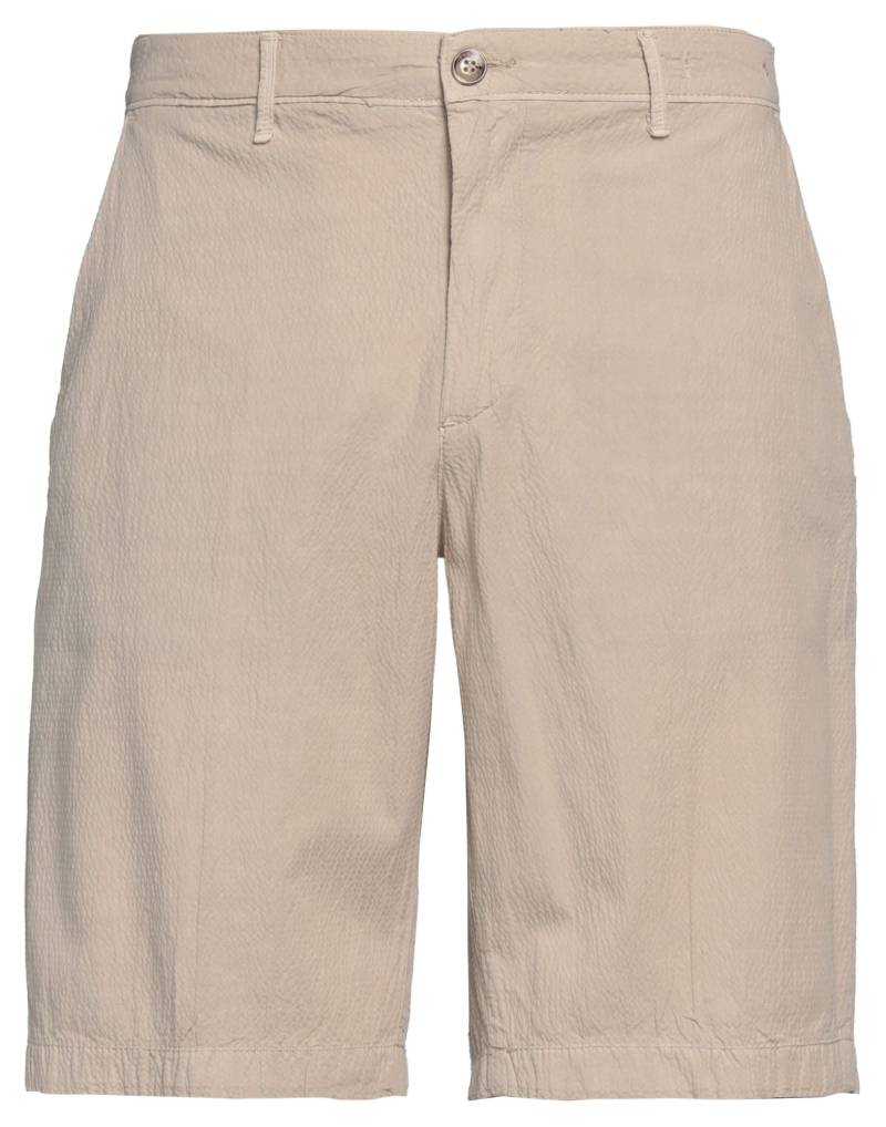 ALESSANDRO GILLES Shorts & Bermudashorts Herren Beige von ALESSANDRO GILLES