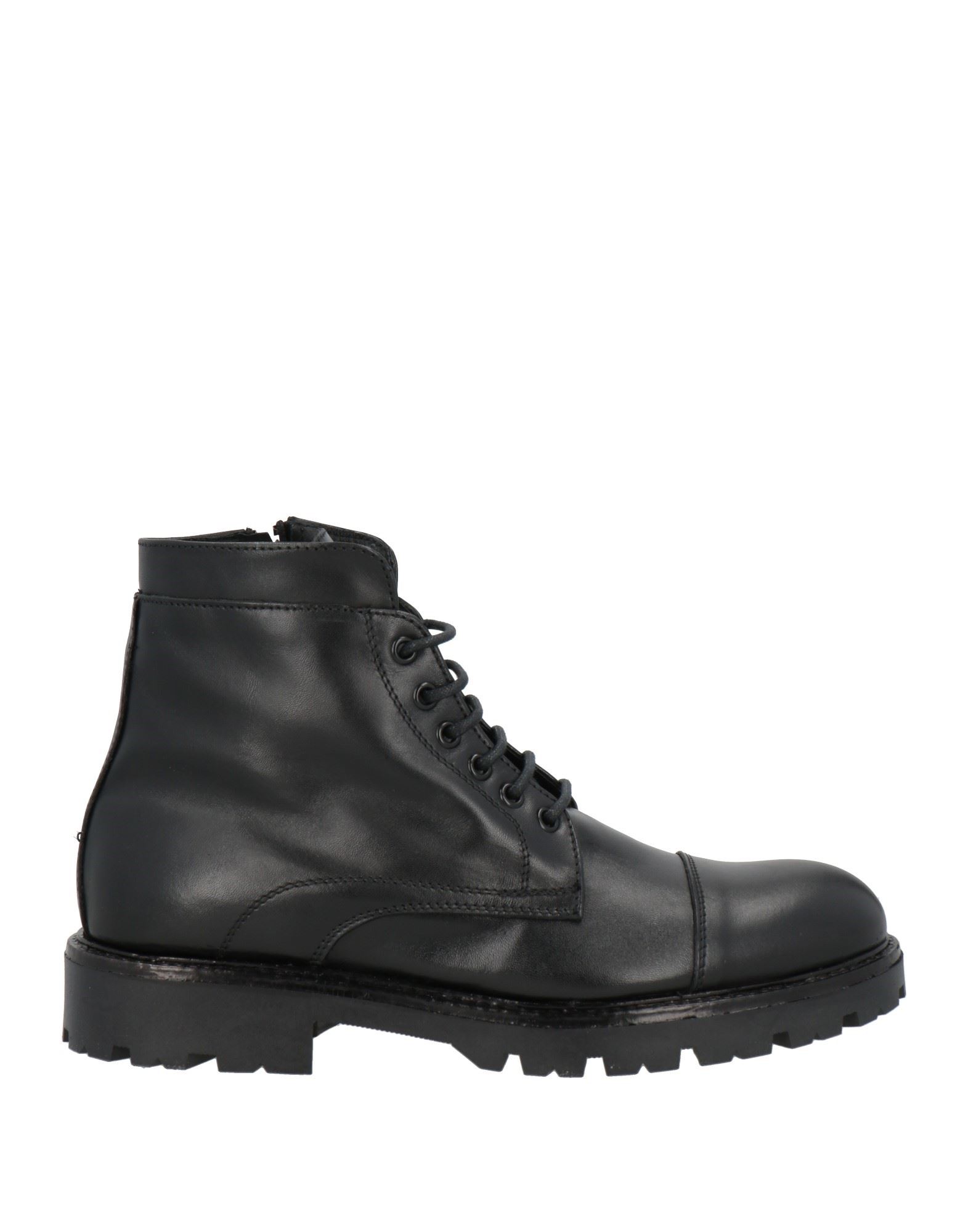 ALESSANDRO GILLES Stiefelette Herren Schwarz ALESSANDRO GILLES Stiefelette Herren Schwarz von ALESSANDRO GILLES
