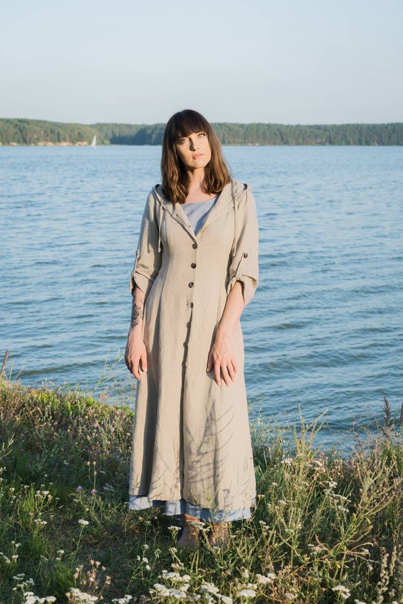 Long Linen Dress/Coat With Hood & Pockets On Sides - Laisve /According To Your Body Measurements von ALETAnaturalis